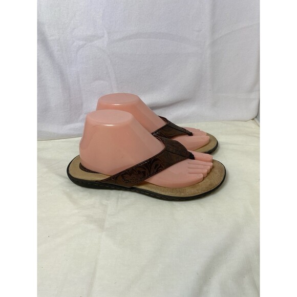 BOC Born Concept Sandals Womens 8 M Flip Flop Brown Faux Leather Toe Post Z10757 - Picture 2 of 8